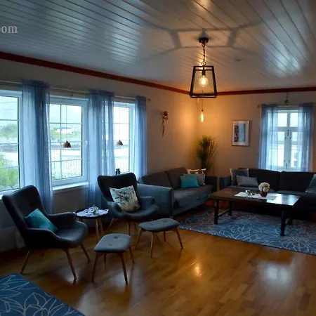 The Manor House In Hamnoy Villa Reine Exterior photo