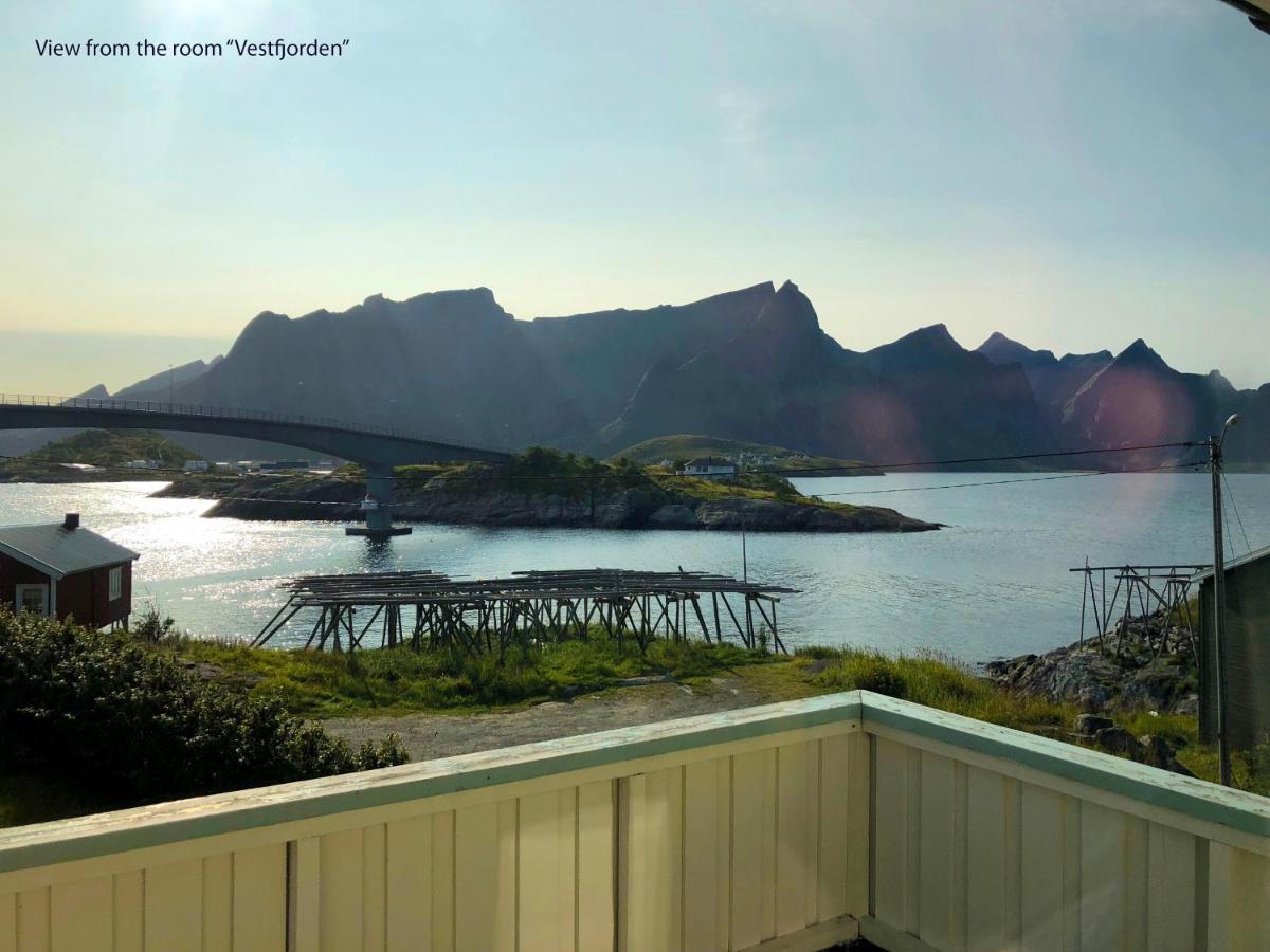 The Manor House In Hamnoy Lodge