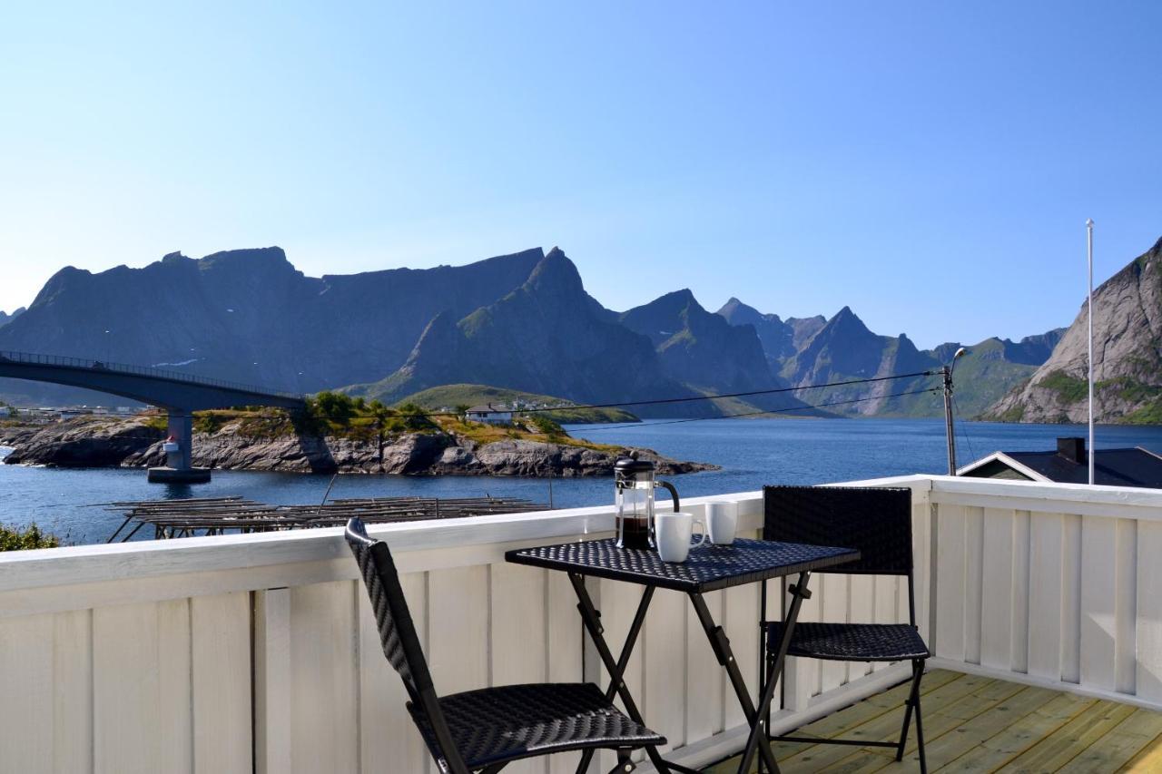The Manor House In Hamnoy Lodge *