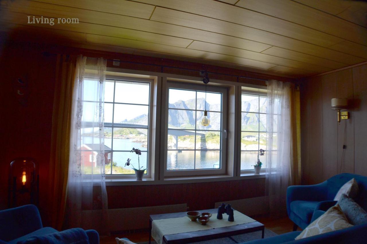 The Manor House In Hamnoy Lodge